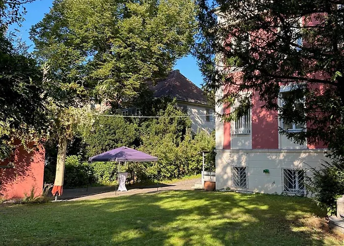 Charming Garden * Berlin