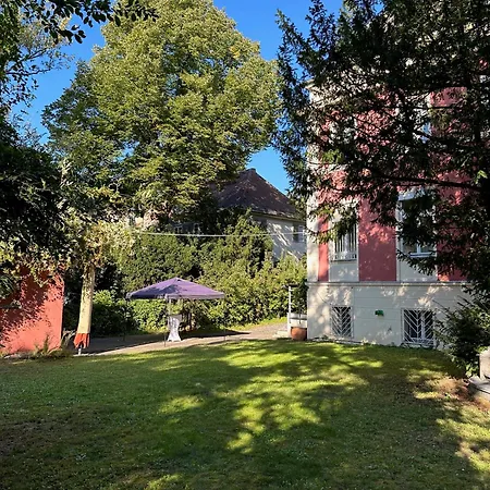 Charming Garden * Berlin